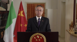联合国秘书长古特雷斯今天宣布，任命来自中国的资深外交官李军华担任下一任主管经济和社会事务的副秘书长。