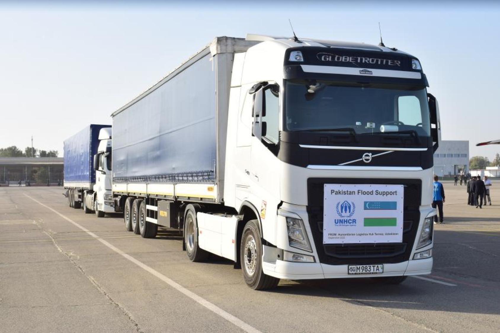 Column of World Food Programme trucks on the road