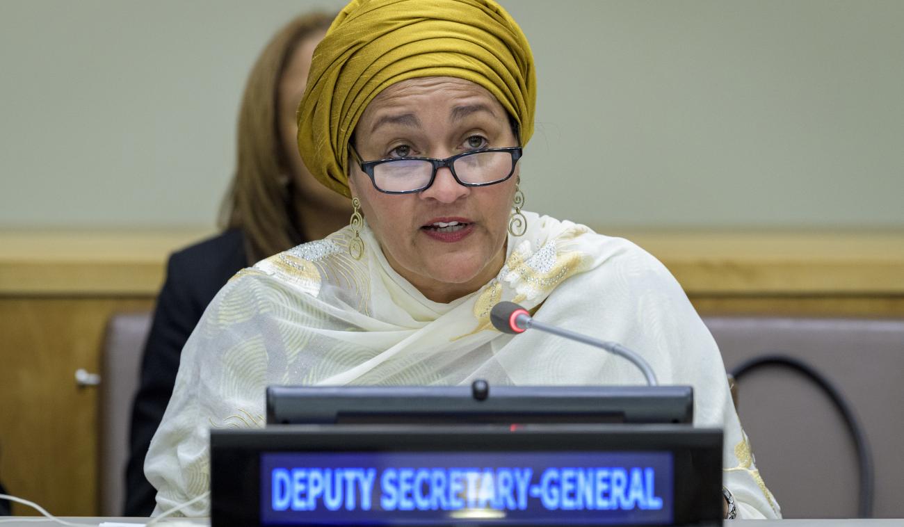 La Vicesecretaria General Amina J. Mohammed pronuncia un discurso.