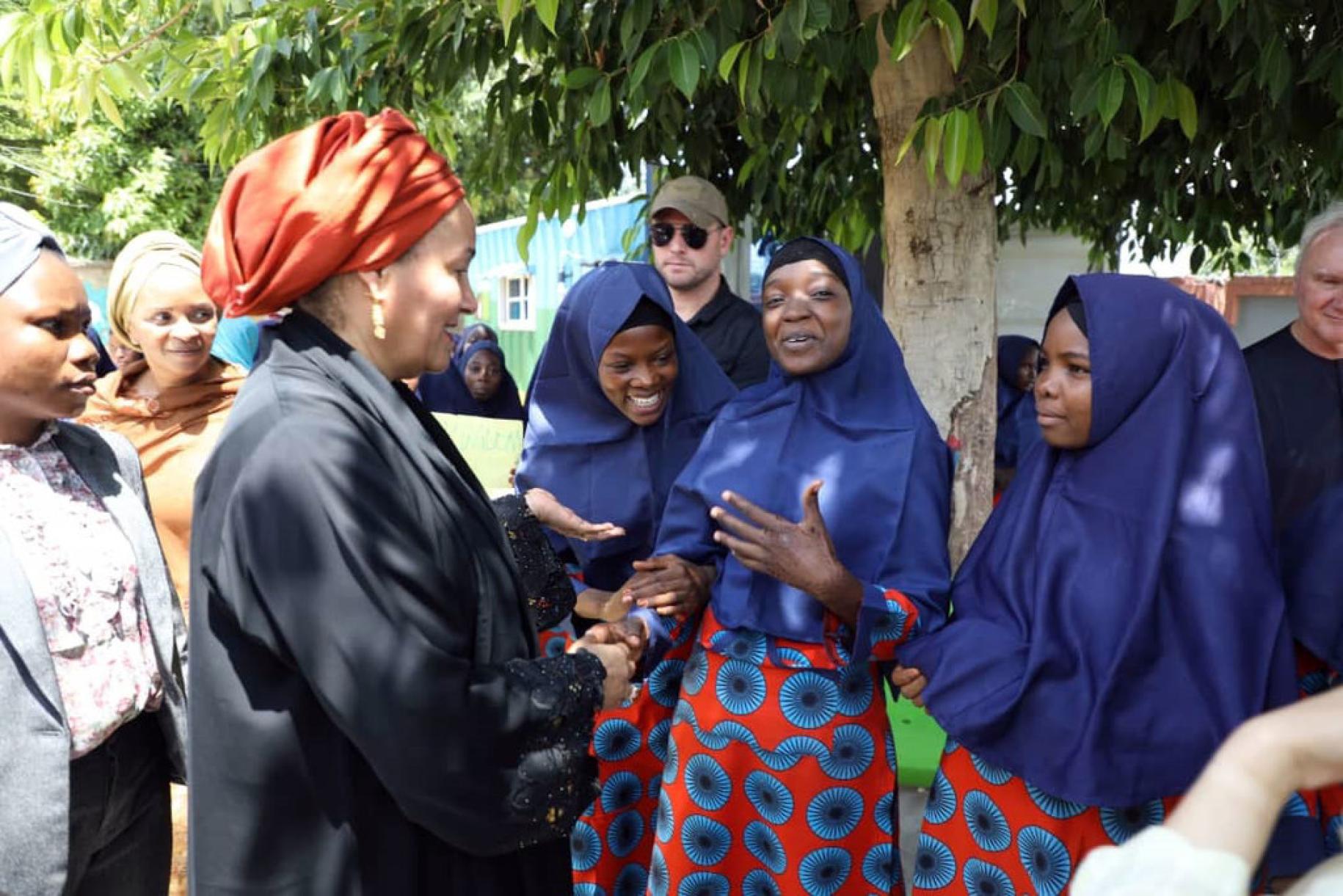 Deputy Secretary-General Amina J. Mohammed meets with students at Lafiya Sariri Learning Centre, in Borno state, North-eastern Nigeri